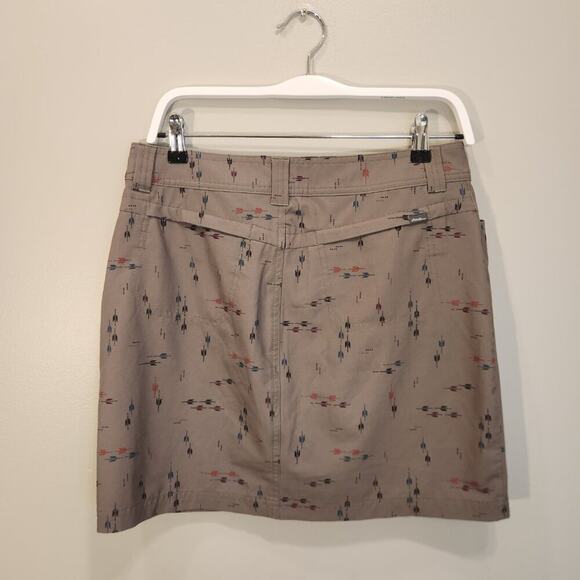 Eddie Bauer Skort Green Arrow Hiking Fishing Camping Glamping Outdoors - Size 4 - Picture 2 of 7